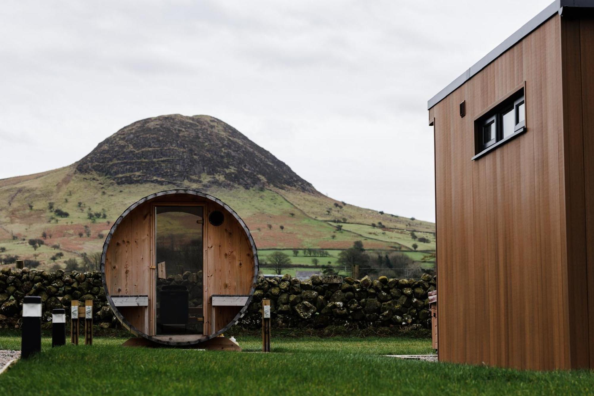 Villa Slemish Hideaway - Funky Pheasant Broughshane Esterno foto